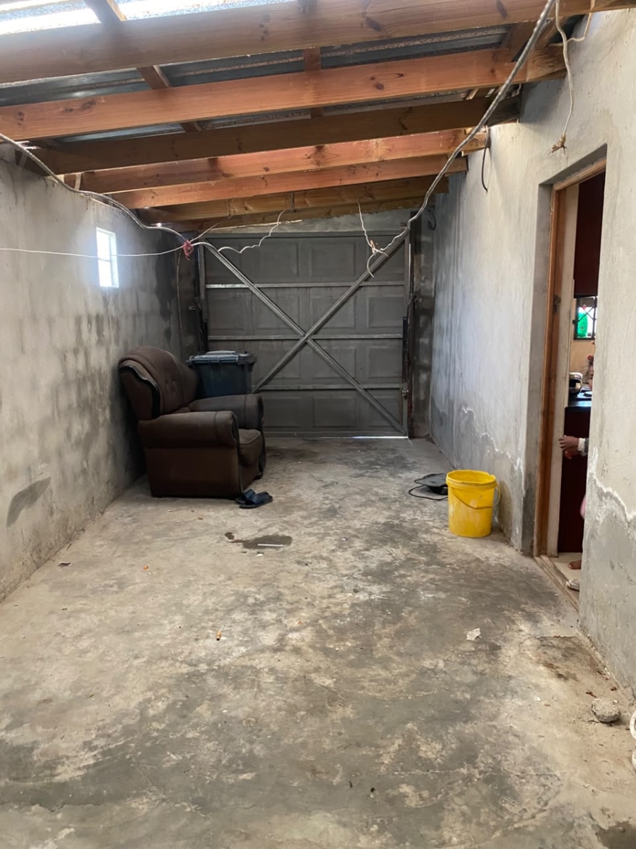 3 Bedroom Property for Sale in Umrhabulo Triangle Western Cape